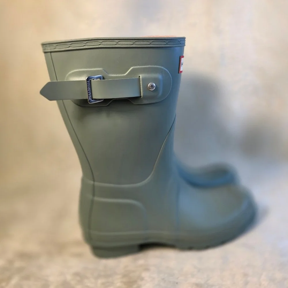 Hunter Original Short Rain Boots Sage Green Waterproof Womens 37 6 NEW